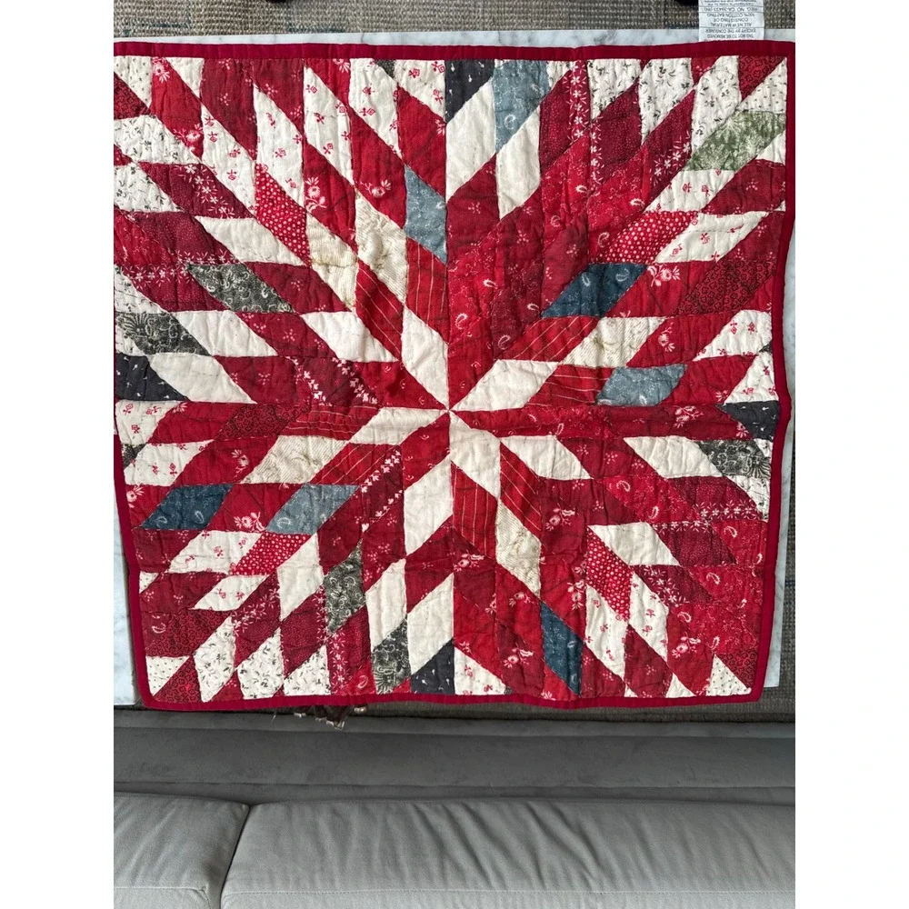 Pottery Barn Noelle Star Handcrafted Applique Quilted Euro Sham Red 26x26